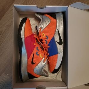 Nike PG 3 NASA